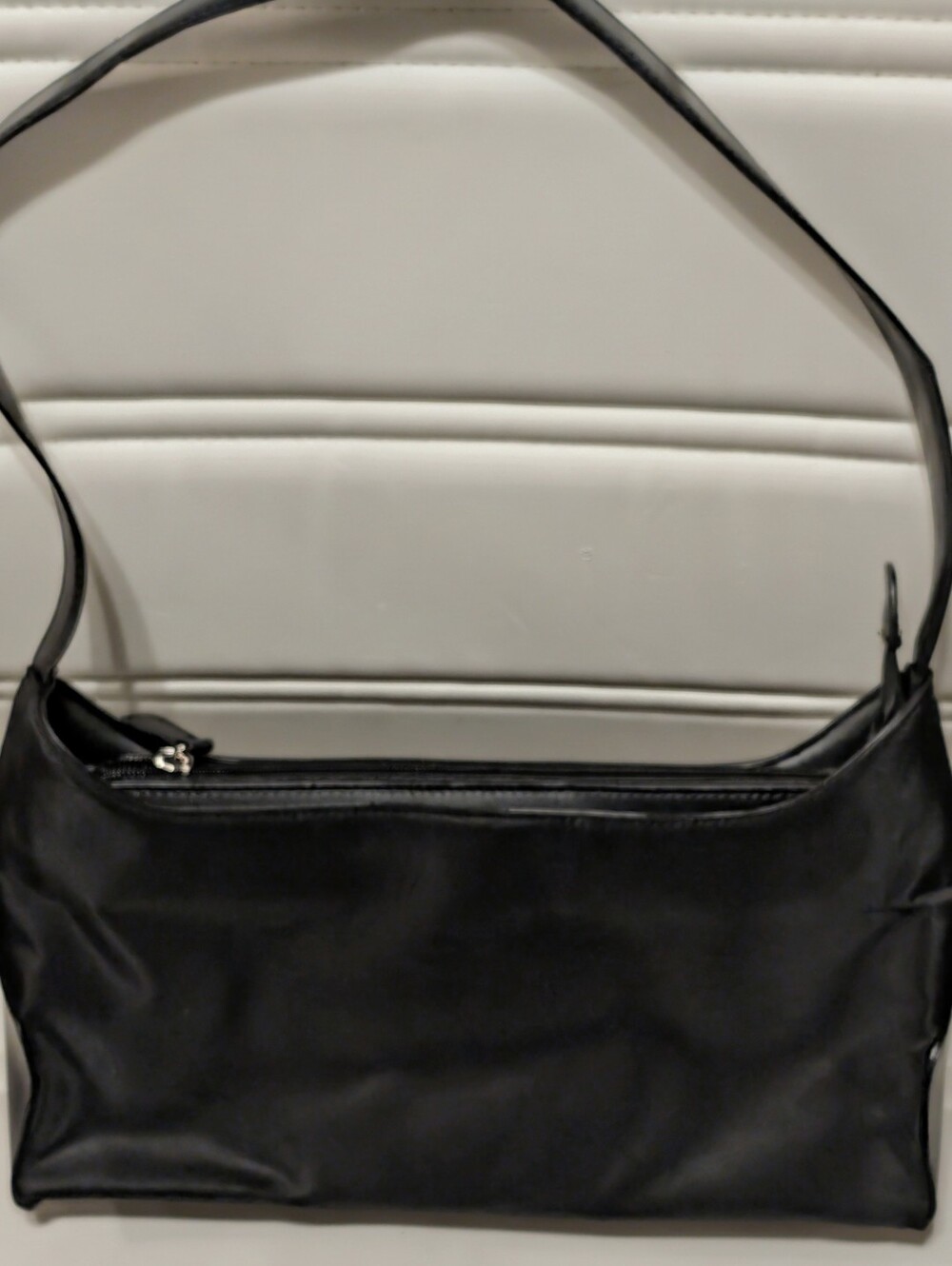 D'Margeaux New york Classic Black Shoulder Bag - Sleek Everyday Carry.